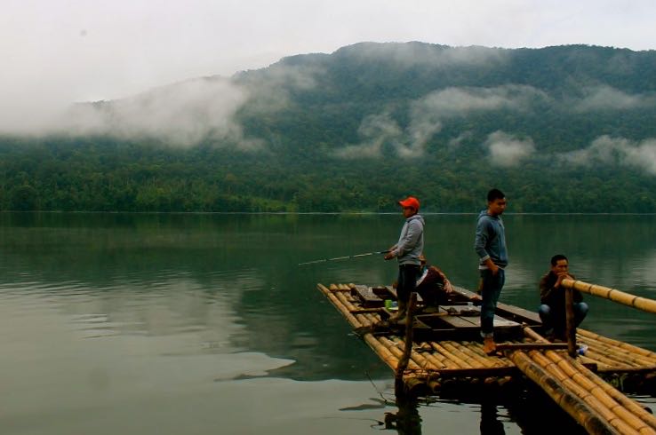 Danau Depati Empat